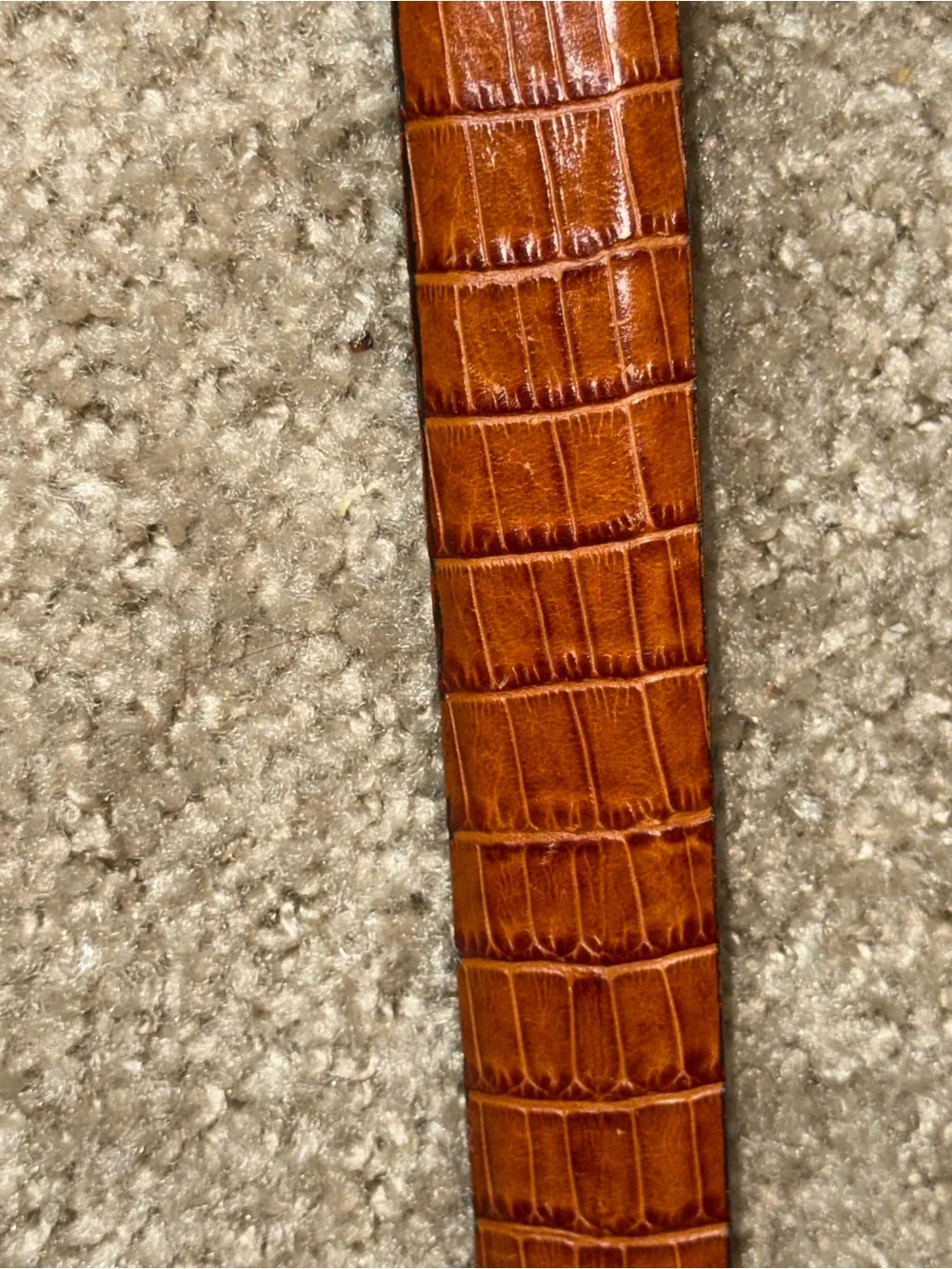 Johnston & Murphy Italian Calfskin Leather Belt Brown Croc Embossed Gold Buckle‎